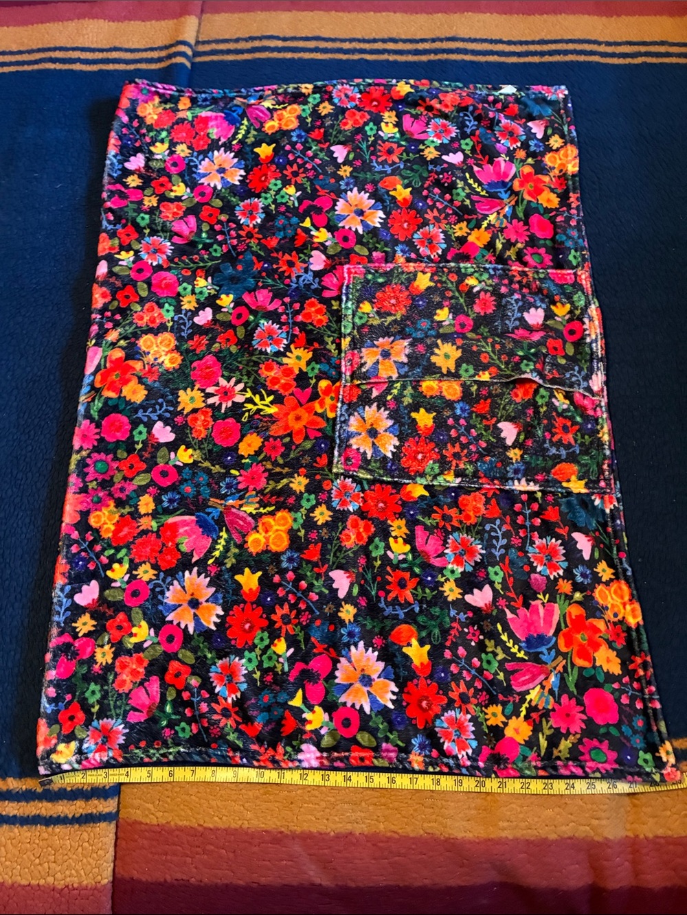 NATURAL LIFE Bright Floral fleece travel blanket